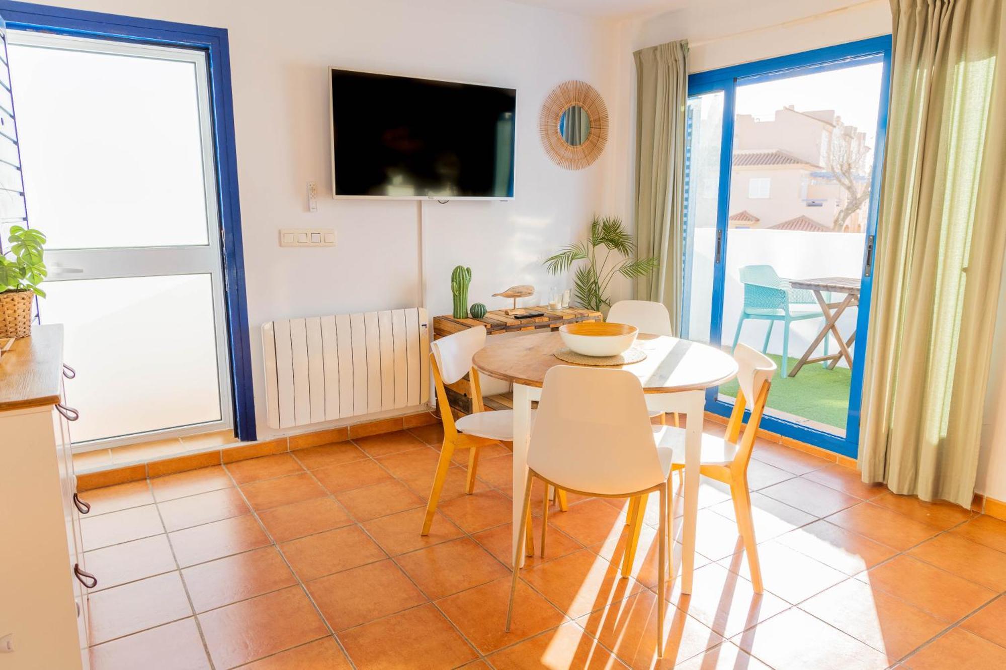 Tarifa Cozy House - Beach View & Balcony Екстер'єр фото
