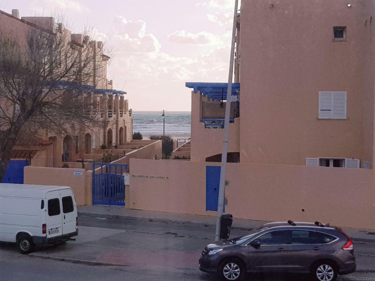 Tarifa Cozy House - Beach View & Balcony Екстер'єр фото